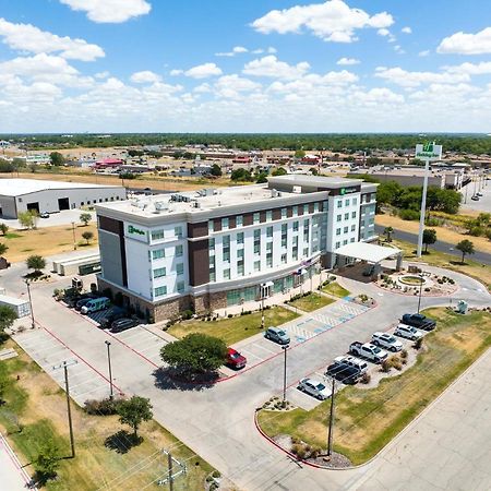 Holiday Inn Hotel & Suites Waco Northwest By Ihg Bellmead Exterior foto